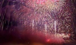 今日头条放烟花爆料,揭秘放烟花背后的故事与影响