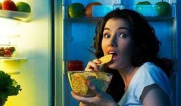 吃瓜关灯睡觉网红,揭秘网络红人的神秘生活