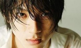 东谷爆料 山田裕贵视频